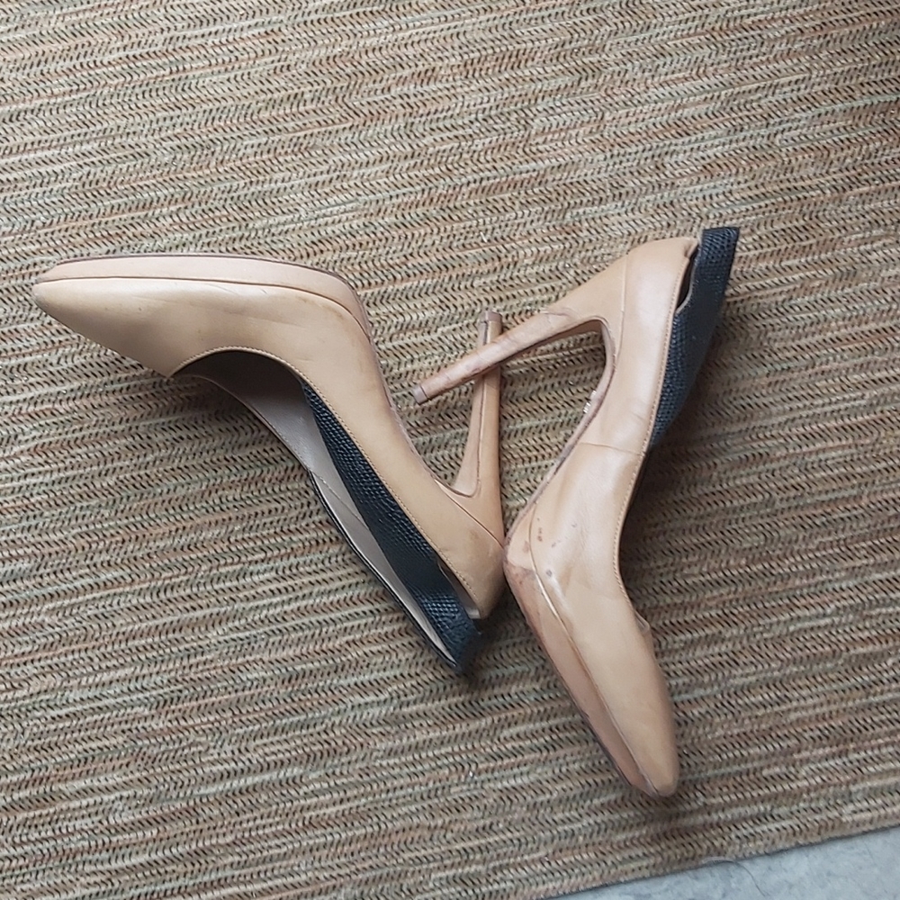 Shoes - Picture 5 of 5